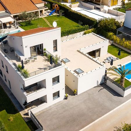 Belvedere Holidays Novigrad  ภายนอก รูปภาพ
