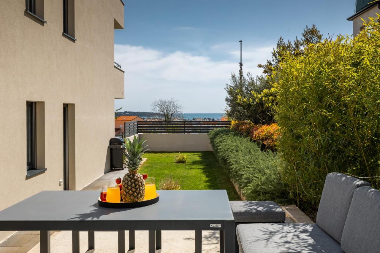 Belvedere Holidays Novigrad  ภายนอก รูปภาพ