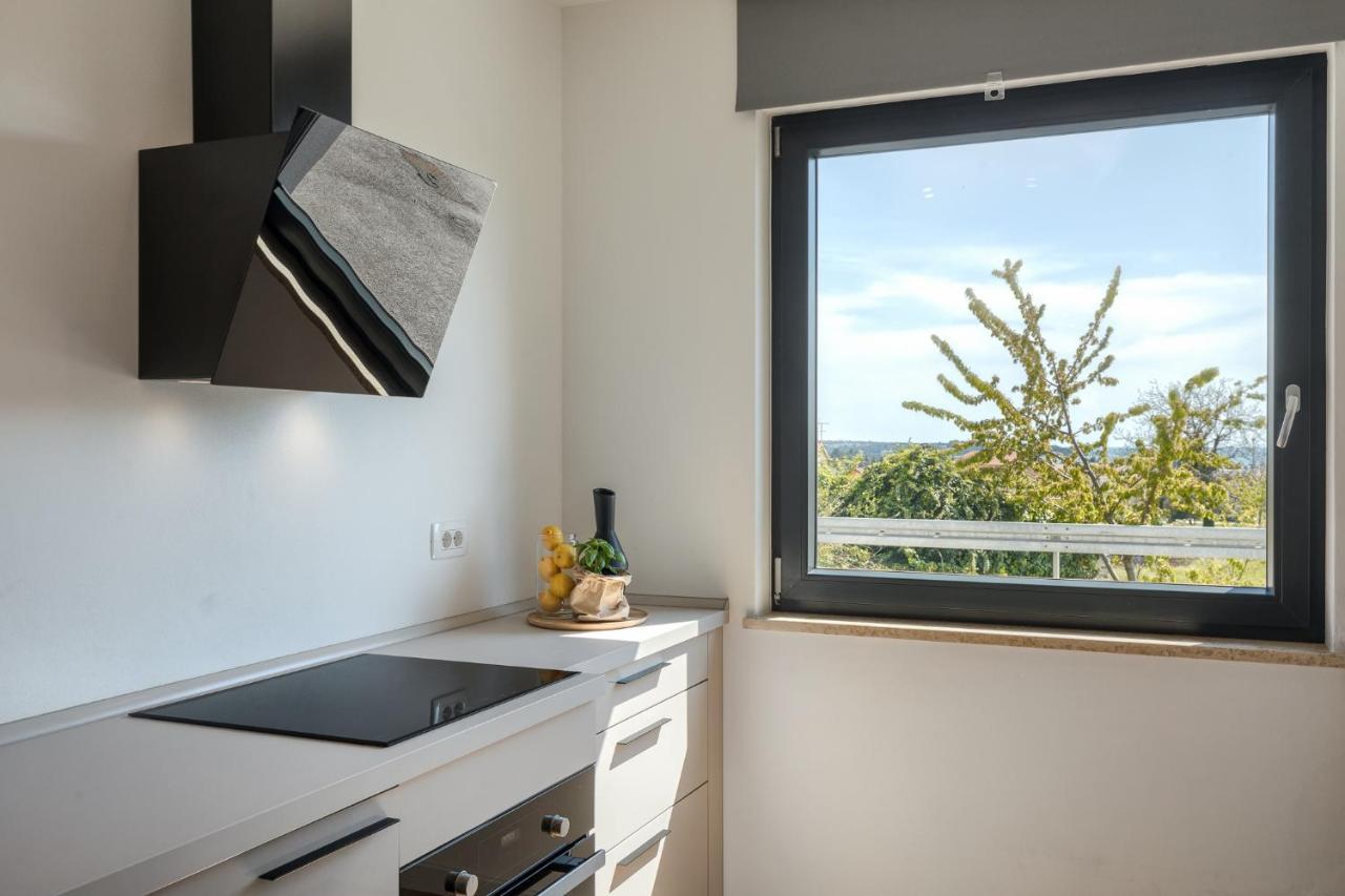 Belvedere Holidays Novigrad  ภายนอก รูปภาพ